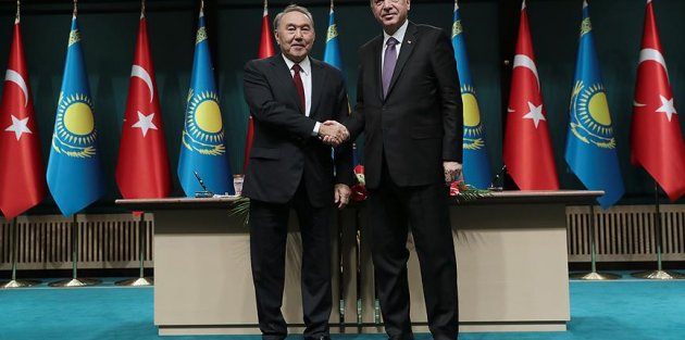Kazakistan'la 5 anlaşma imzalandı