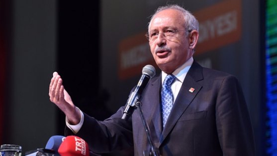 Kılıçdaroğlu’nun İstanbul genelindeki kongre sürecini durdurması CHP'de büyük tartışmaya neden oldu