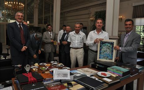 Kültür Bakanı’nın Eyüp Sultan Gezisi…