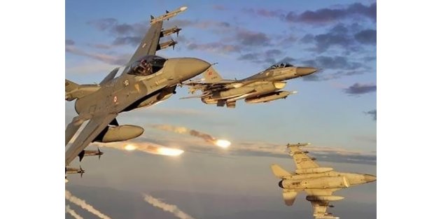 Kuzey Irak'a operasyon: 60 terörist öldürüldü!
