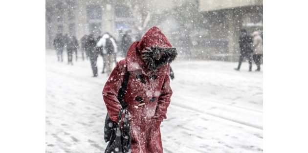 Meteoroloji alarm verdi: İstanbul'da kar yağışı yeniden başladı