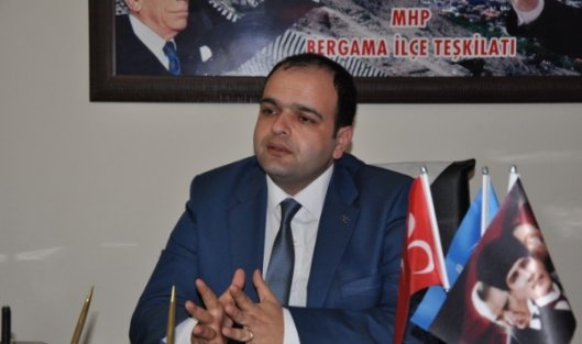 MHP İzmir'de şok istifa
