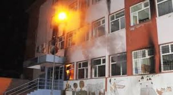 PKK 7 Okula saldırdı