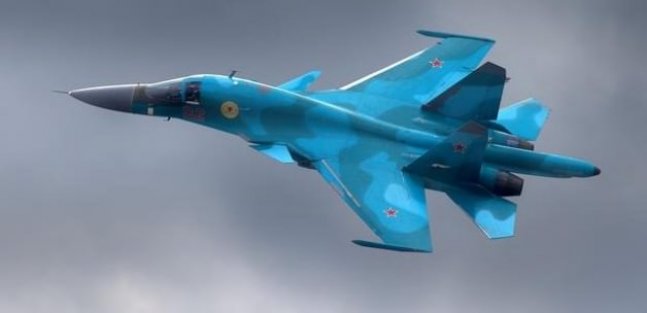 Rusya füze taşıyan uçak gönderdi