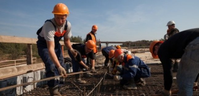 Rusya'daki 10 bin Türk işçi tedirgin!