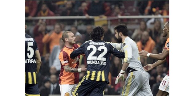 Sneijder ve Volkan için şok sözler!