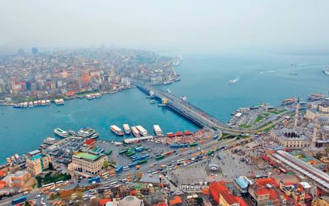 İstanbul'un en önemli turistik bölgesi tarihî yarımadanın sahil şeridi yayalaştırılacak.