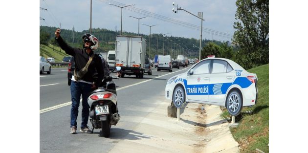 TEM Otoyolu'nda sürücüleri şaşkına döndüren manzara