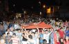 EYÜP’te toplanan yaklaşık 400 kişi, Türk bayrakları açarak terör olaylarını protesto etti. 