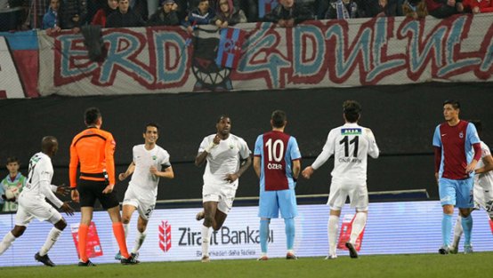 Trabzonspor: 0 - Akhisar Belediyespor: 1