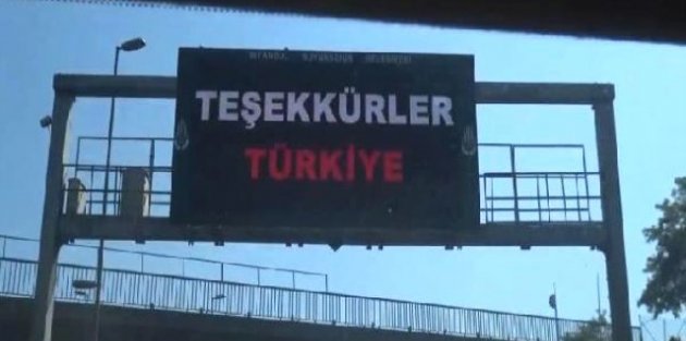Trafik Yoğunluğu Levhasından Türkiye'ye Teşekkür