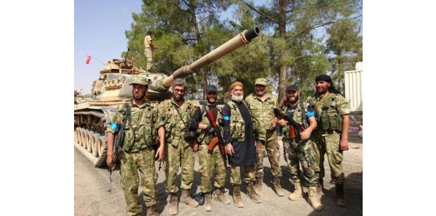 Türkmen Birlikler Türk tanklarını karşıladı