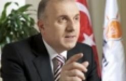 AK Parti İstanbul İl Başkanı Aziz Babuşçu, katıldı bir televizyon programında Kılıçdaroğlu’na ahlak dersi verdi ve bir davette bulundu: “Gel istediğin kanalda tartışalım…” .