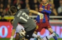 Lionel Messi en kritik anlarda sahneye çıktı ve muhteşem bir gol atarak takımına 3 puan kazandırdı  