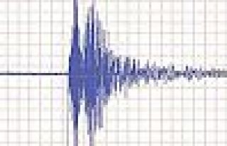 5.4 büyüklüğündeki deprem korkuttu