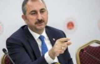 Adalet Bakanı Gül: Yargı reformu Türk milletinin...