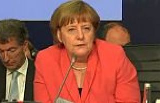Almanya Başbakanı Merkel'den zirvede sitem