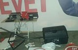 Beşiktaş'ta EVET çadırına saldırı