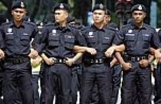 FETÖ'nün iki ismi Malezya'da tutuklandı