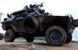 Hakkari’de askeri araç kaza yaptı: 1 şehit