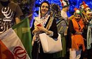 İran'da nükleer anlaşma kutlamaları