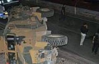 Şırnak'ta asker araç devrildi!