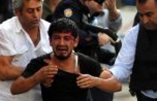 Sultangazi'de Hdp'liler Polis Kontrolünde Çıkabildi