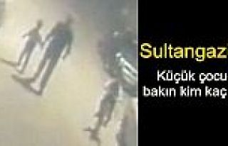 Sultangazi'de Küçük çocuğu bakın kim kaçırmış
