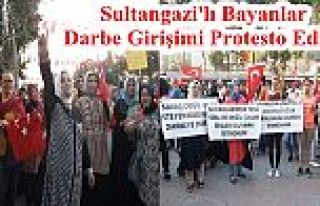 Sultangazi'li Bayanlar Darbe Girişimini Protesto...