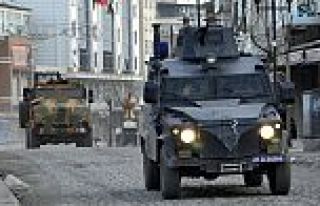 Sur'da çatışma: 4 terörist öldürüldü