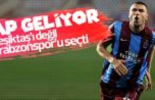 Trabzonspor Burak ve Serdar ile her konuda anlaştı