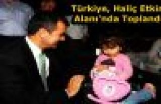 Türkiye, Haliç Etkinlik Alanı'nda Toplandı