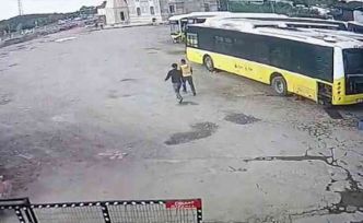 Arnavutköy'de 2 kişi park halindeki otobüslerin aküsünü çaldı