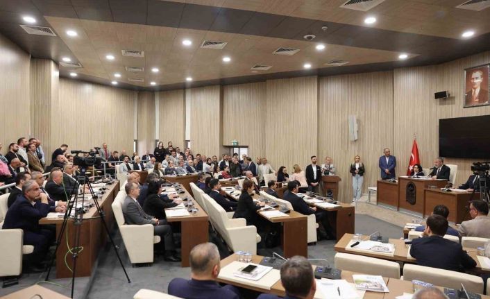 Eyüpsultan Belediyesi’nde yeni dönemin ilk meclisi toplandı